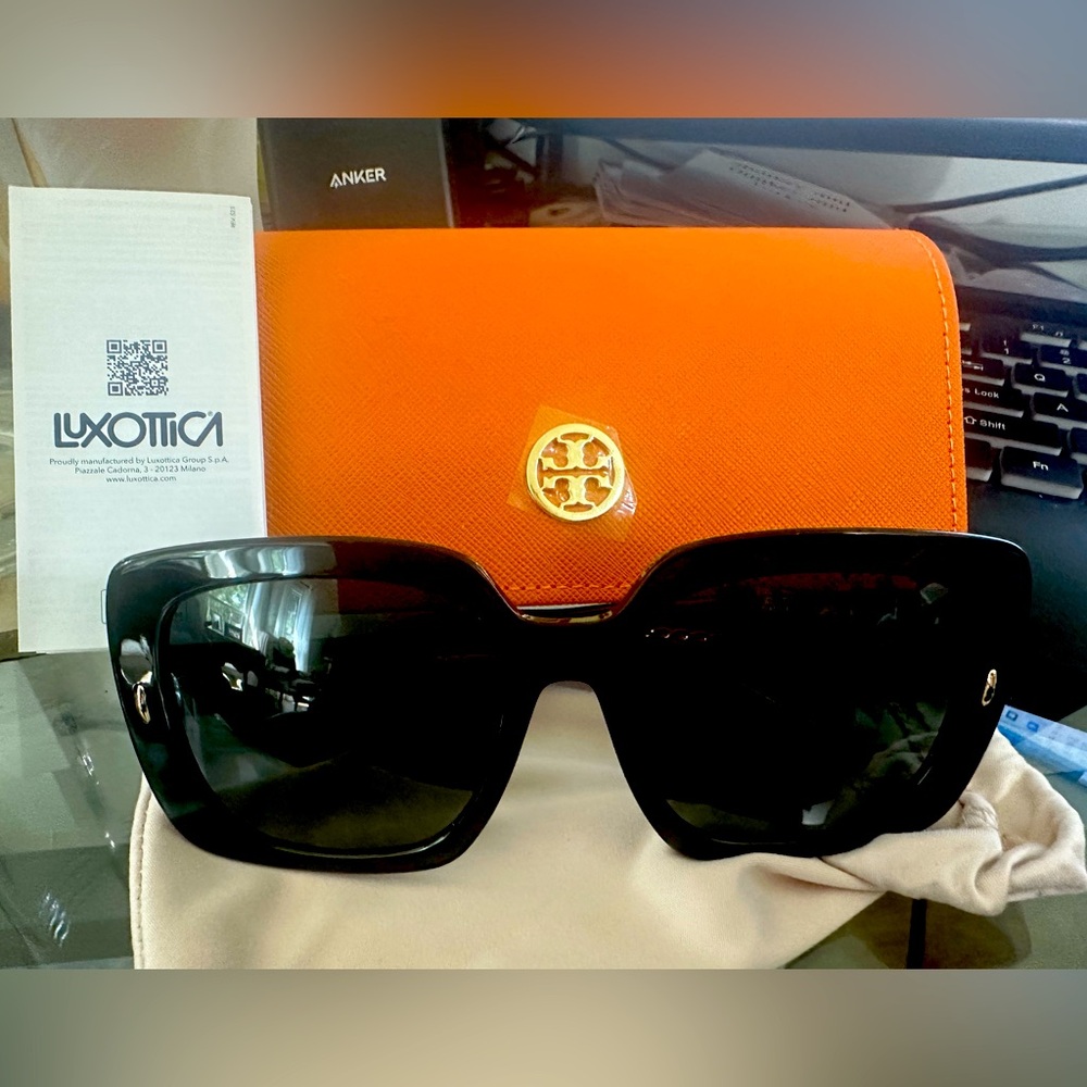 Oversized Tory Burch Sunglasses NWT
